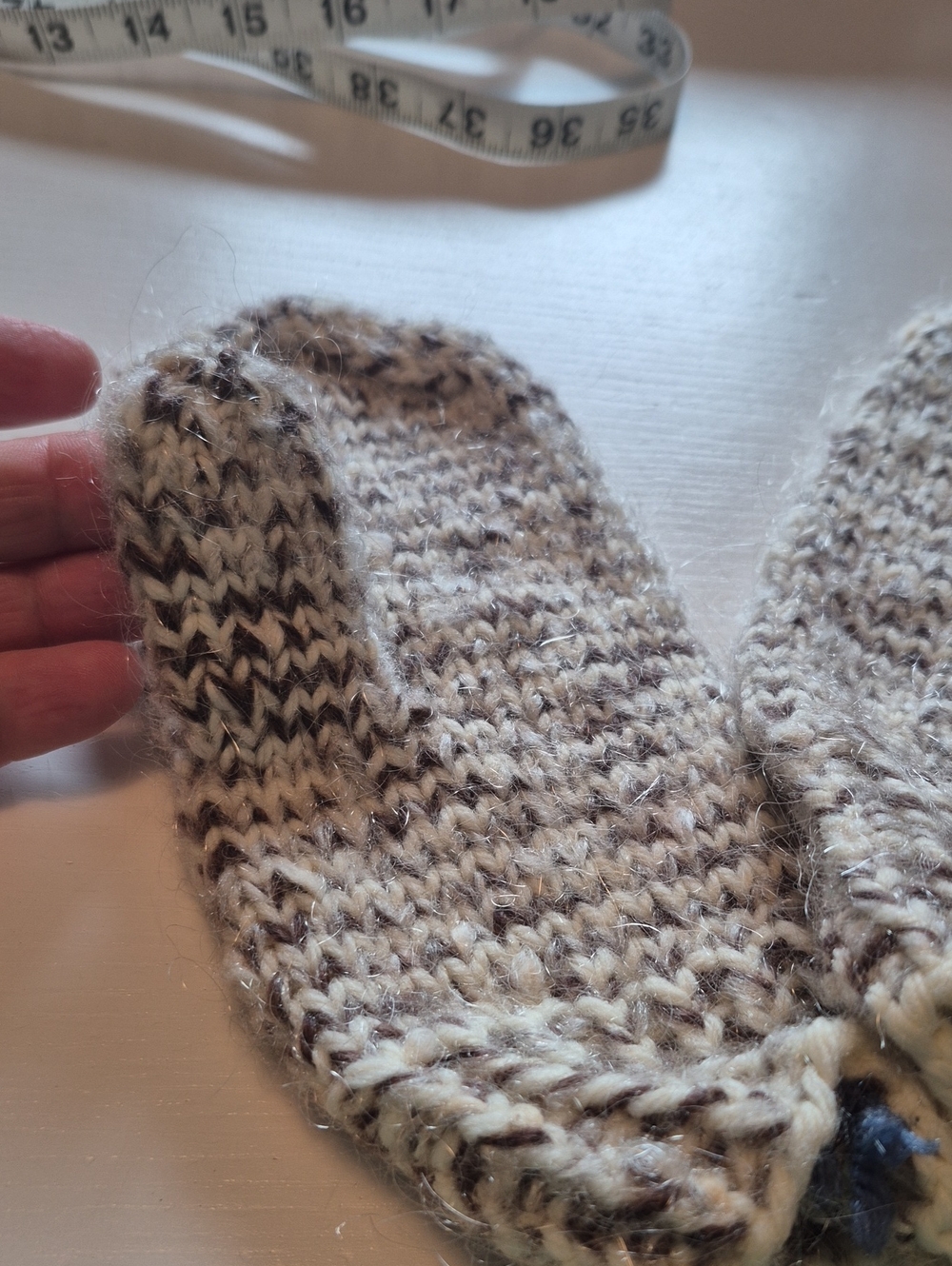 Cozy Knit Wool Blend Childrens Mittens - Cream & Brown - Picture 2 of 2